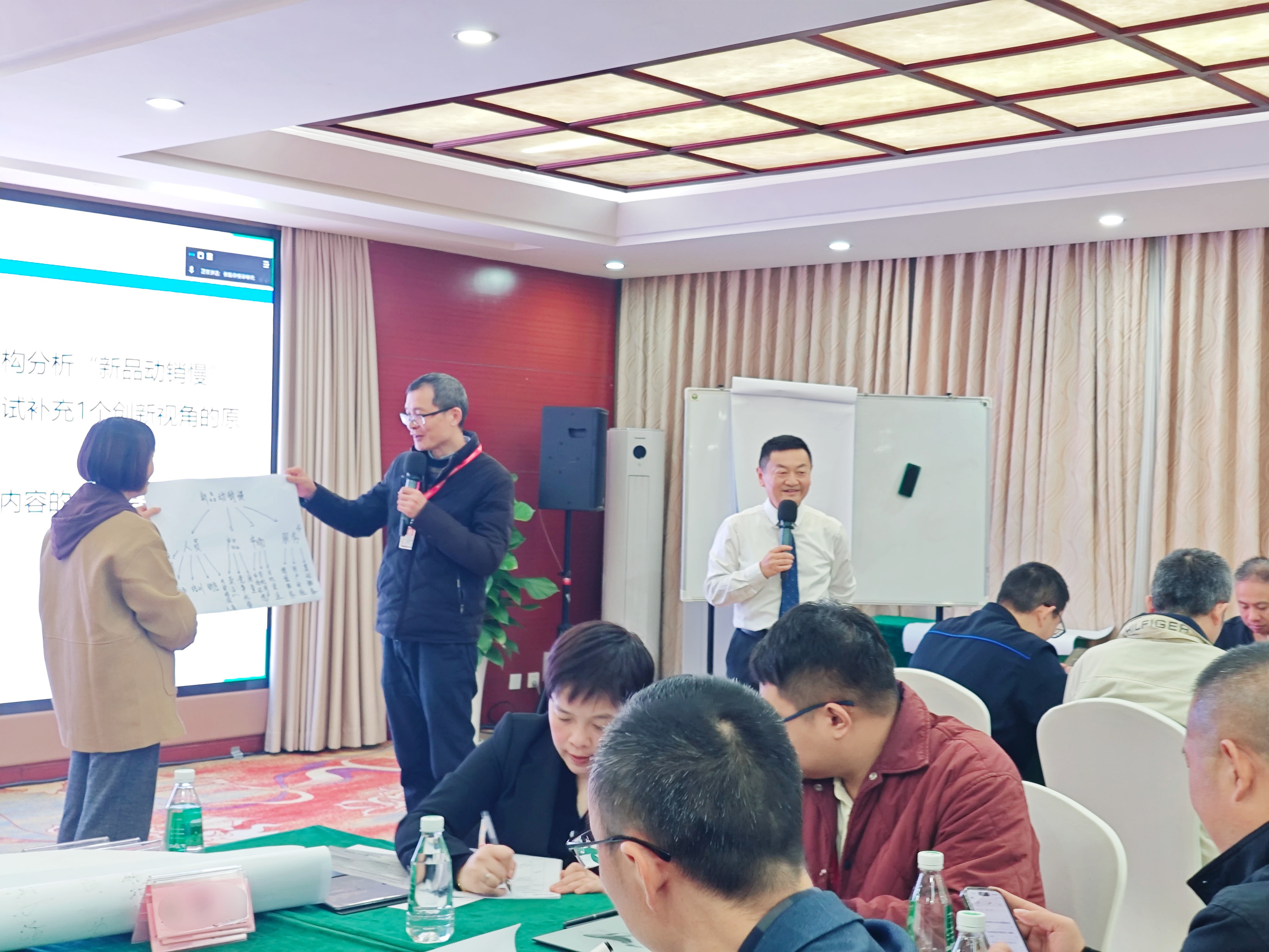 20251028长虹照片 (19).jpg