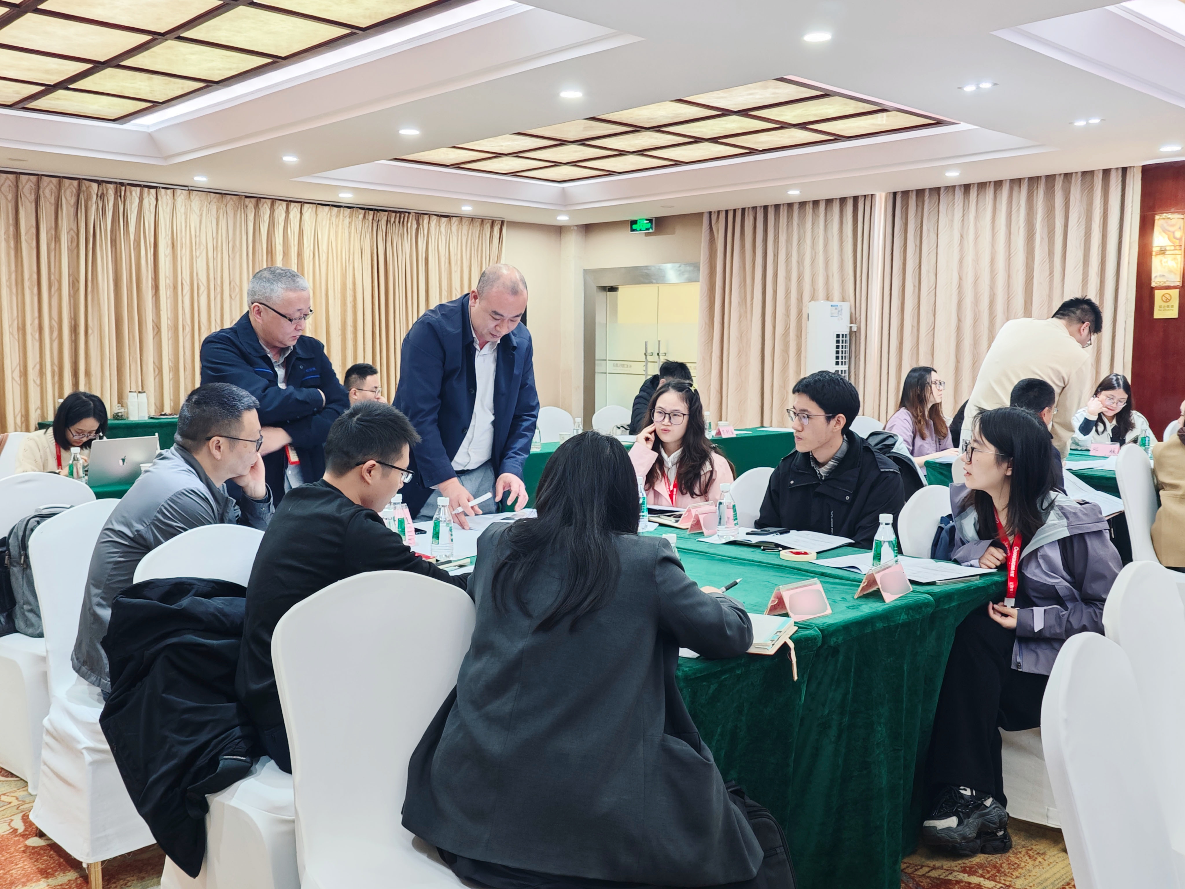 20251028长虹照片 (24)_副本.jpg